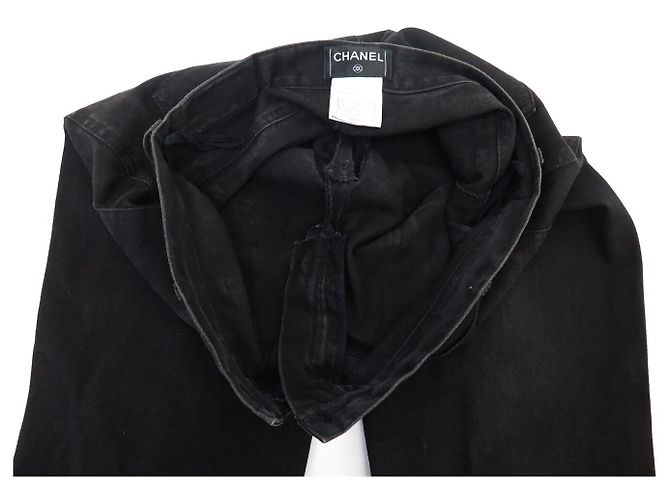 CALÇA CHANEL P28588V17745 JEANS EFEITO USADO DENIM ALGODÃO PRETO 36 S - vista 4