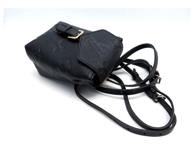 NEUER RUCKSACK LOUIS VUITTON TINY MONOGRAM EMPREINTE LEDER M80596 Schwarz - Ansicht 6