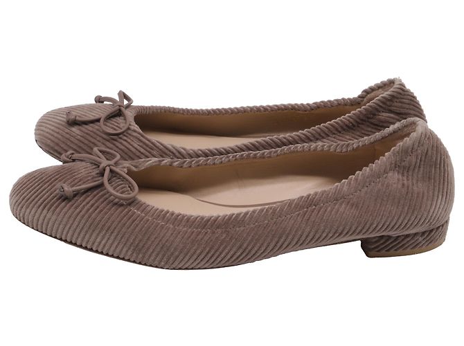 Ballerine Bria in velluto a coste marrone di Stuart Weitzman Rosso - vista 4