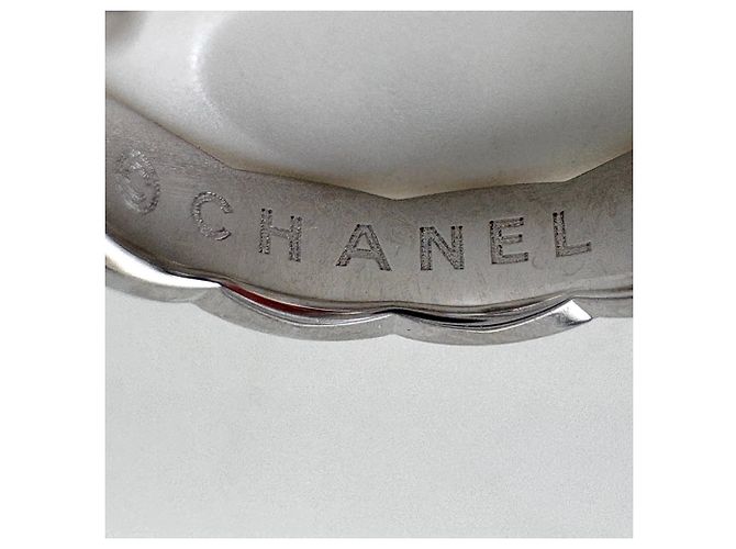 Ear Cuff Coco Crush di Chanel - vista 4