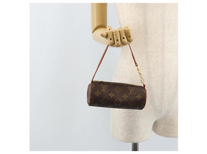 LOUIS VUITTON Monedero Papillon Monograma LV Auth 166265V - vista 18