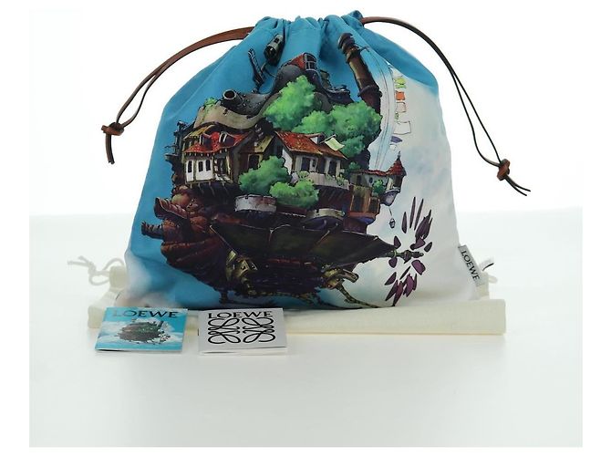 LOEWE - Pochette in tela multicolore del Castello Errante di Studio Ghibli Auth 166976SM - vista 12