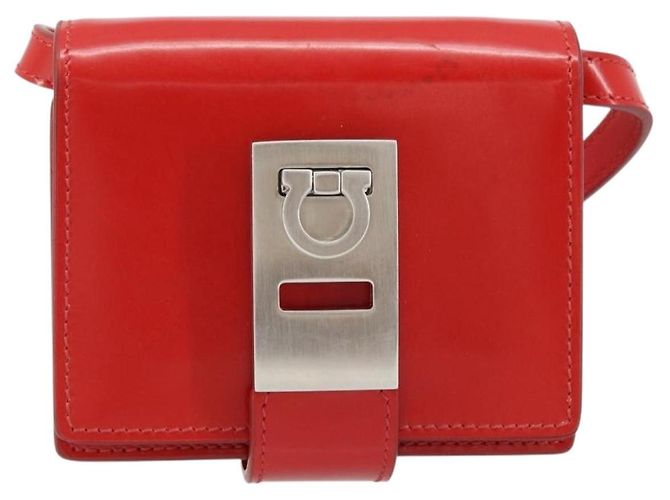 Borsa a Spalla Gancini in Pelle Rossa e Argento di Salvatore Ferragamo Auth BA10529 Rosso - vista 13