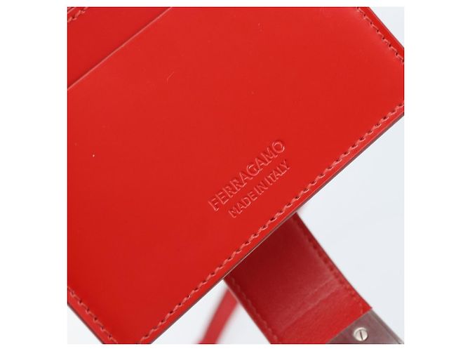 Borsa a Spalla Gancini in Pelle Rossa e Argento di Salvatore Ferragamo Auth BA10529 Rosso - vista 18