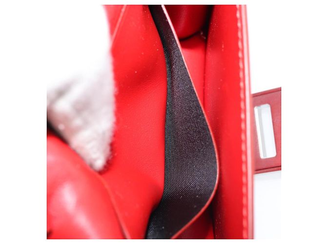 Borsa a Spalla Gancini in Pelle Rossa e Argento di Salvatore Ferragamo Auth BA10529 Rosso - vista 22