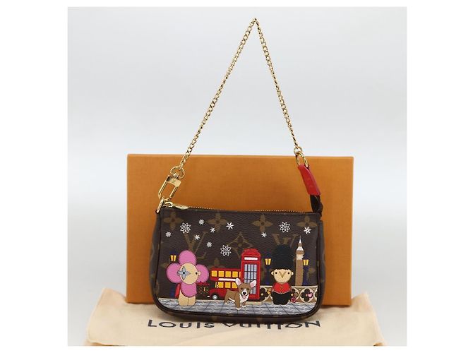 LOUIS VUITTON Monogram Vivienne Mini Pochette Accesorios M80863 Auth 167032SM Monograma - vista 12