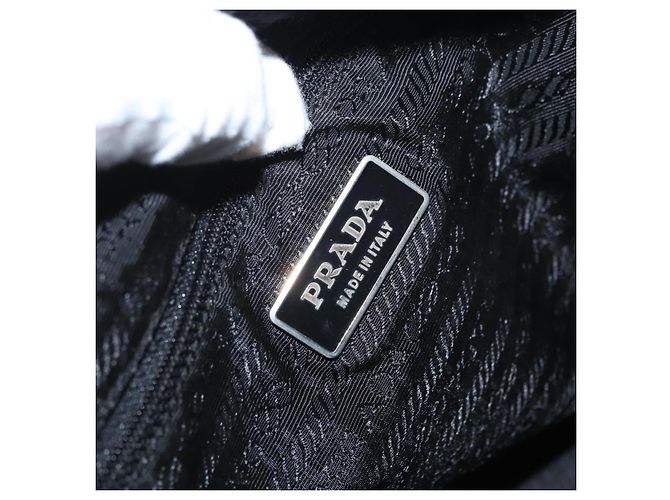 Borsa Tote Prada in nylon nero argento Auth bs32788 - vista 17