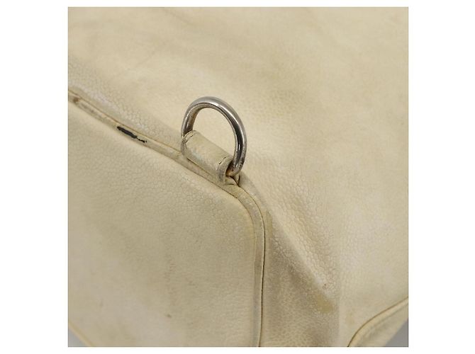 CHANEL Schultertasche aus Kaviarleder Creme Gold CC Auth BA11064 Golden Roh - Ansicht 16