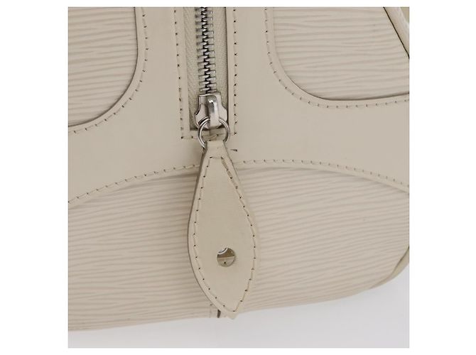 Borsa a mano LOUIS VUITTON Epi Bowling Montaigne PM Yvoire M5932J LV Auth 172376A - vista 18