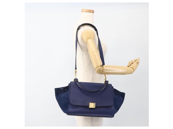 Céline Borsa a mano Trapeze CELINE in pelle scamosciata 2 in 1 blu oro Auth ka2823 D'oro - vista 22