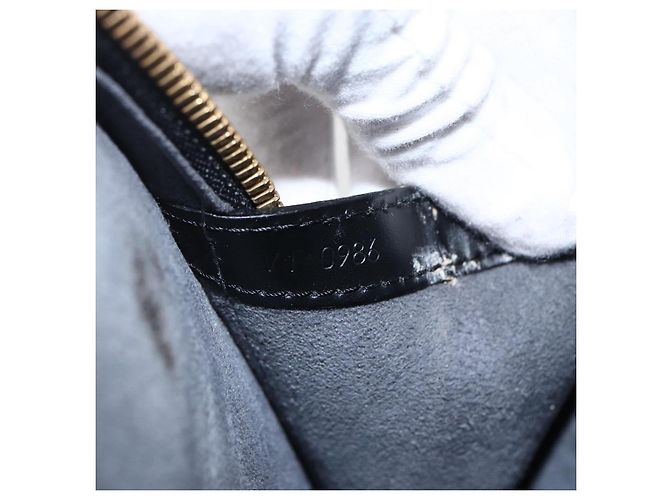 LOUIS VUITTON Epi Lussac Schultertasche Schwarz M52282 LV Auth LNZ347 - Ansicht 12