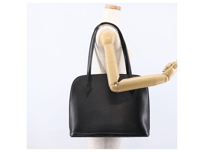 LOUIS VUITTON Epi Lussac Schultertasche Schwarz M52282 LV Auth LNZ347 - Ansicht 24