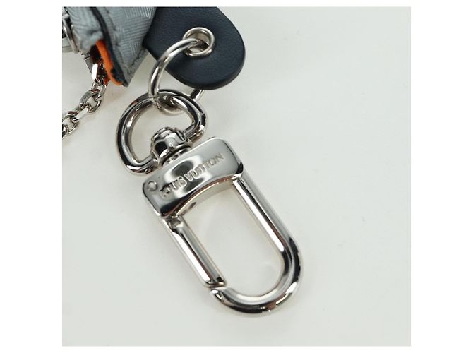 LOUIS VUITTON Monogram Satellite Portachiavi Charm Argento MP2217 LV Auth 165831M - vista 8