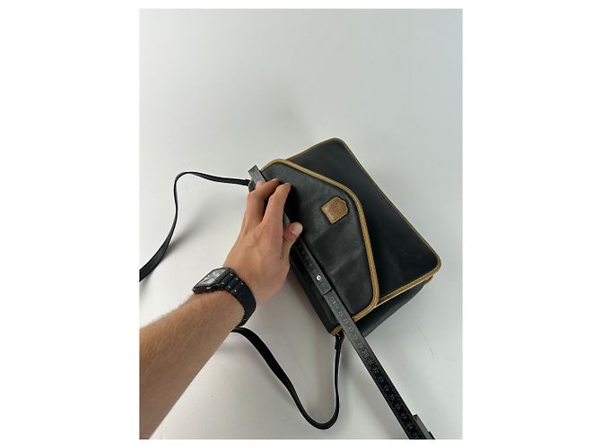 Céline Vintage Celine Paris Triomphe Leder Schultertasche Schwarz Braun - Ansicht 12