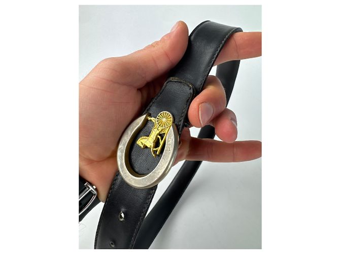 Céline Schwarzer Leder-Gürtel mit Vintage Celine Paris Wagenlogo - Ansicht 2