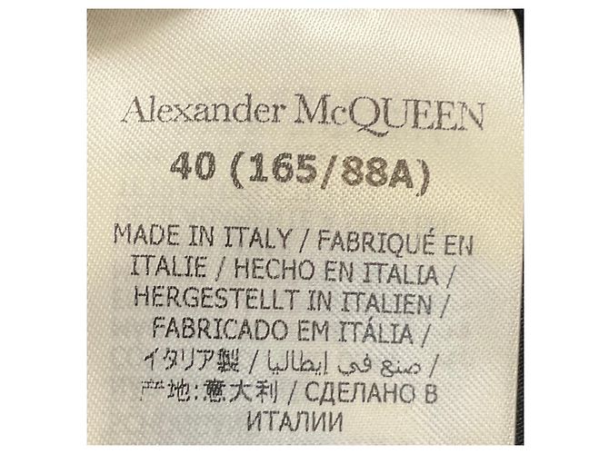 Schwarzes Seidensatin Abendkleid von Alexander McQueen - Ansicht 5