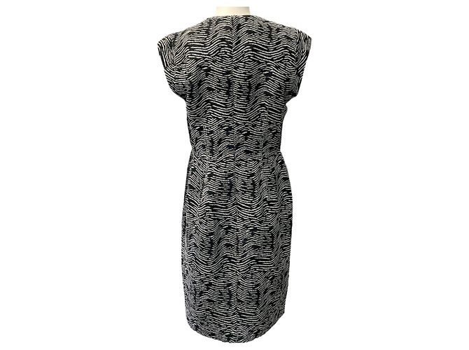 Schwarzes / Weißes Gewebtes Shift-Kleid von Derek Lam - Ansicht 3