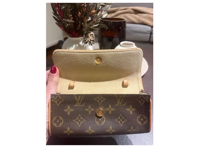Custodia per occhiali vintage Louis Vuitton Monogram Marrone - vista 4