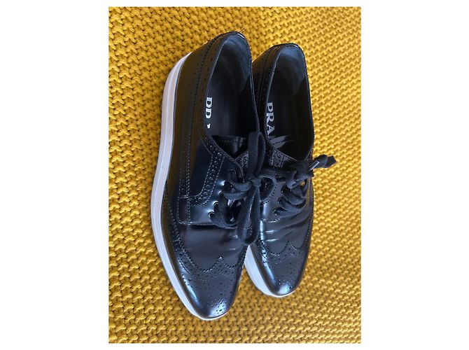Scarpe Prada da Donna in Ottime Condizioni - vista 2