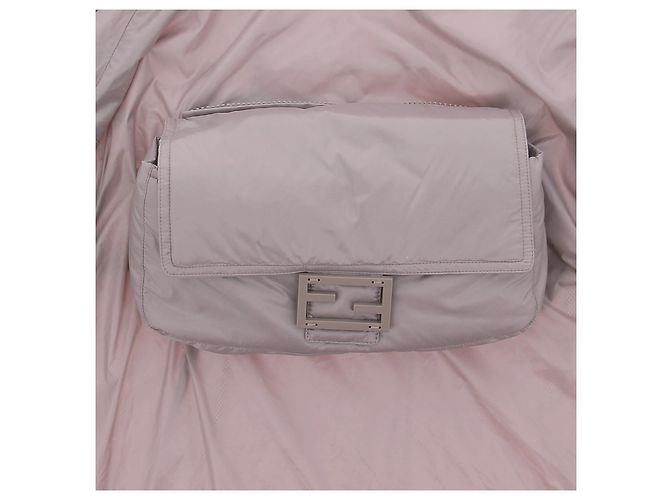 Fendi Giacca a vento con sacchetto integrato Grigio - vista 5