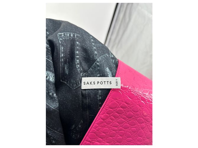 Autre Marque Abrigo de cuero con estampado de cocodrilo rosa - vista 7