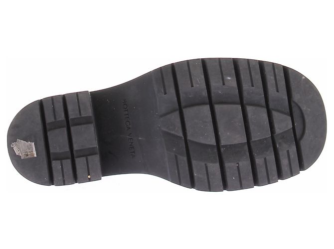 Bottega Veneta Botines "Chelsea Lug" negros de cuero - vista 7