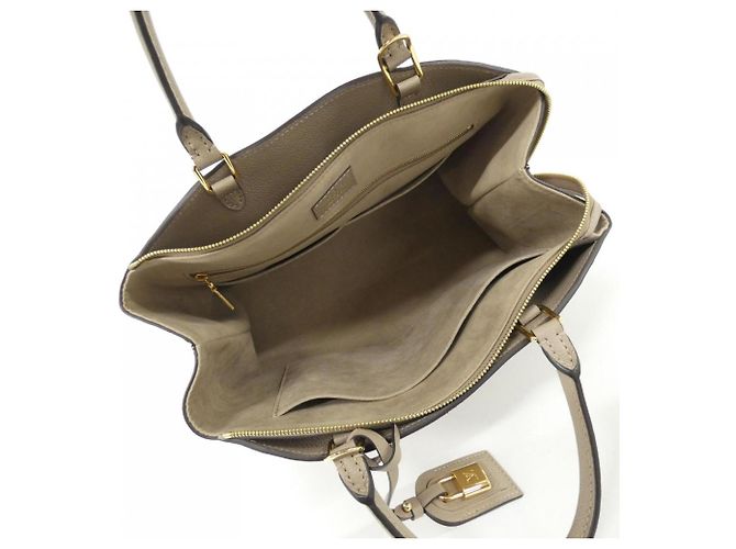 Borsa Grand Palais MM in Monogram Empreinte Louis Vuitton Beige Grigio - vista 6