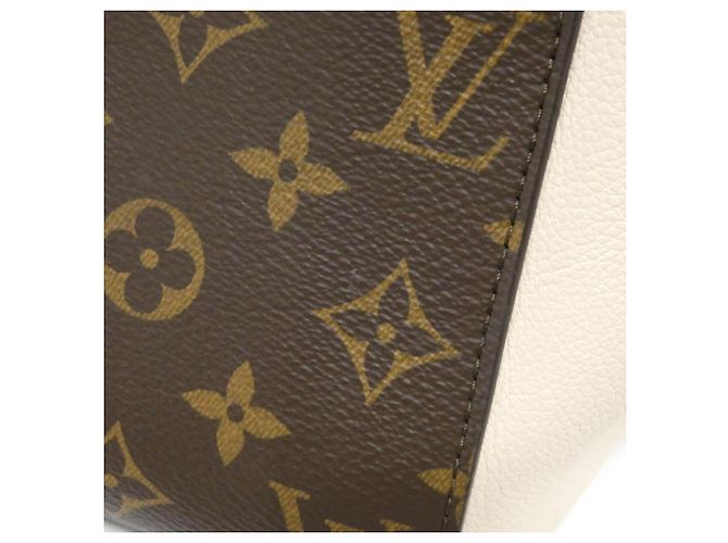 Borsa Louis Vuitton Monogram Fold Tote PM M45389 Nero Crudo Fuschia - vista 4