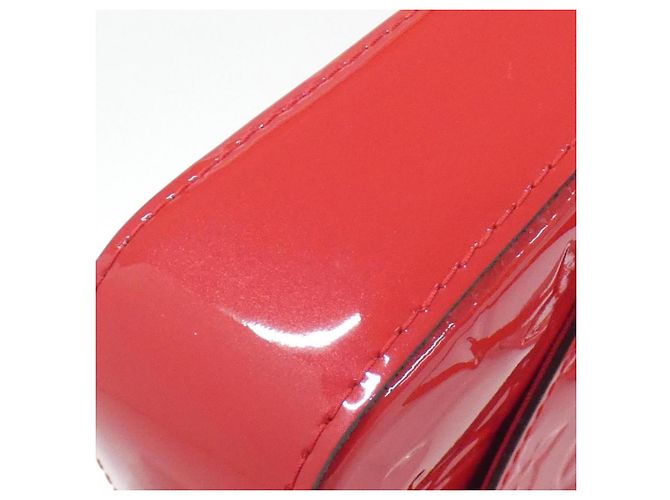 Borsa a Spalla Lucy Vernis Louis Vuitton Rosso Fuschia - vista 5