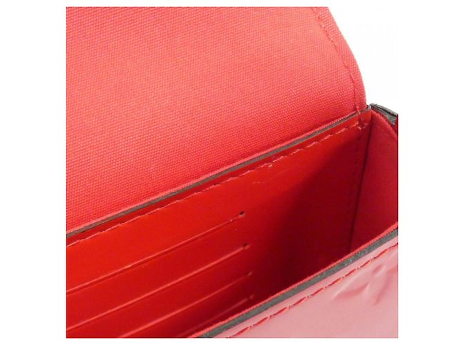 Borsa a Spalla Lucy Vernis Louis Vuitton Rosso Fuschia - vista 9