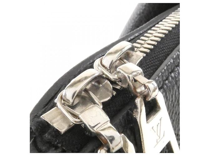 Borsa Louis Vuitton Mahina Omea Nero - vista 3