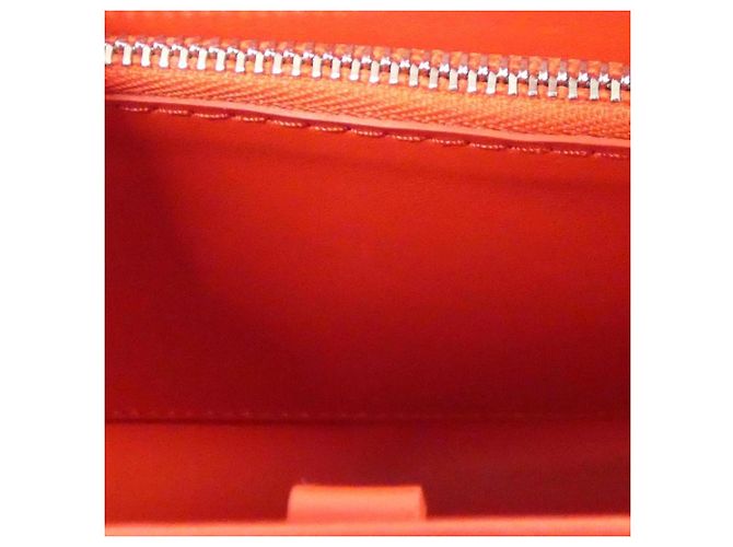 Borsa a Spalla Epi Twist PM Louis Vuitton Bianco Rosso - vista 10