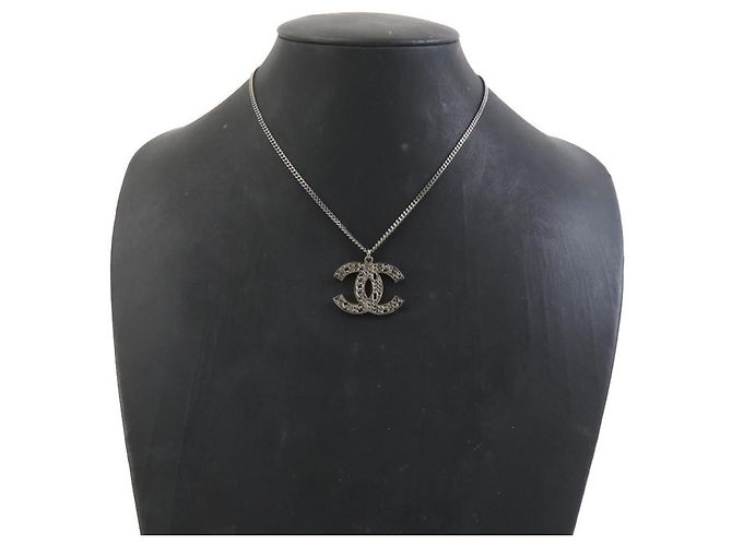 Collana in metallo gunmetal con il logo Coco di Chanel Metallico - vista 11