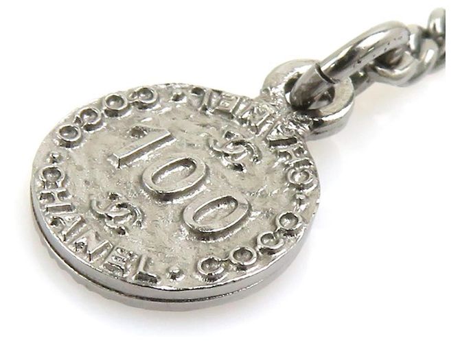 Collana in metallo gunmetal con il logo Coco di Chanel Metallico - vista 6