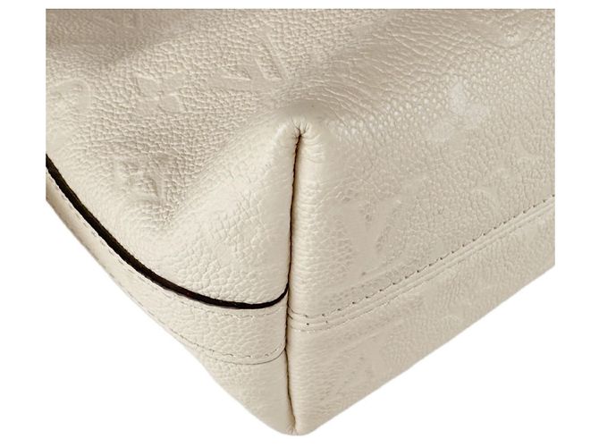 Borsa a Spalla Monogram Empreinte Louis Vuitton Crudo - vista 8