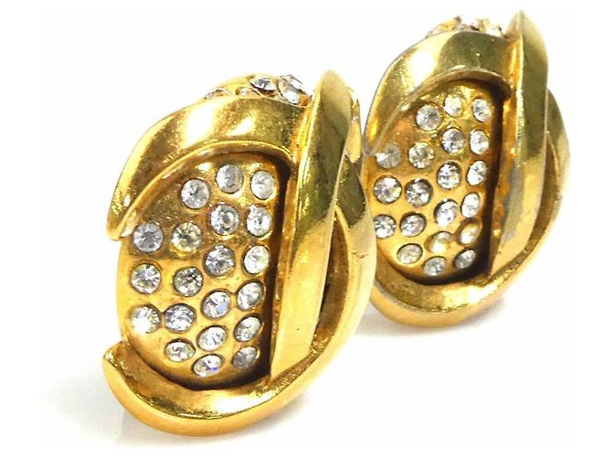Chanel Clip-Ohrringe mit Coco Mark Design - Ansicht 2