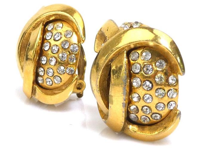 Chanel Clip-Ohrringe mit Coco Mark Design - Ansicht 3