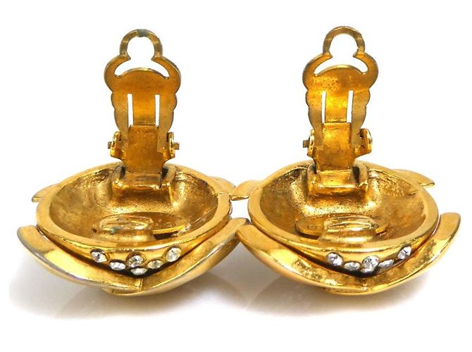 Chanel Clip-Ohrringe mit Coco Mark Design - Ansicht 6