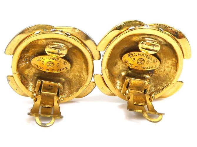 Chanel Clip-Ohrringe mit Coco Mark Design - Ansicht 7