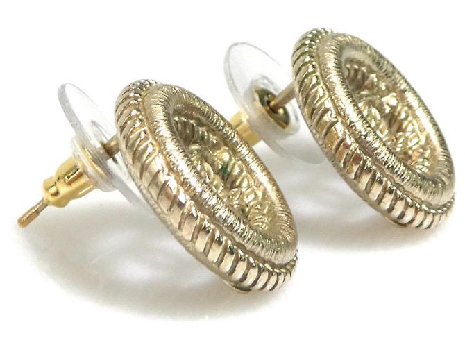 Orecchini in metallo dorato Chanel D'oro - vista 3