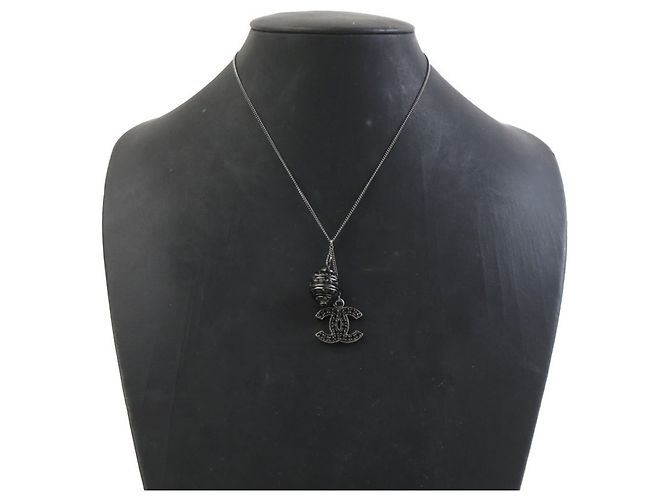 Collana da donna Chanel in nero e gunmetal Metallico - vista 10