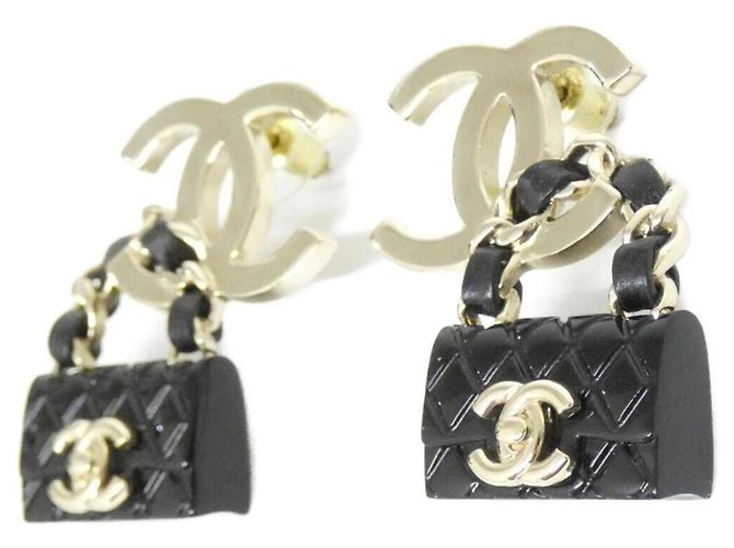 Orecchini a goccia in pelle di vitello nera Chanel Nero - vista 2