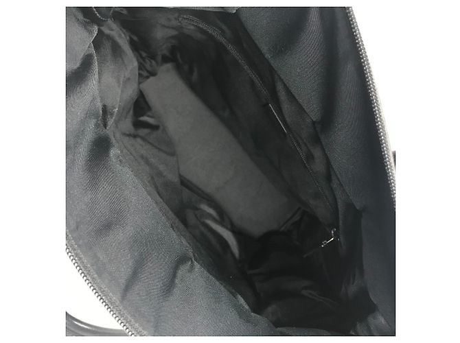 Borsa Tote Verticale GG di Gucci Nero - vista 11
