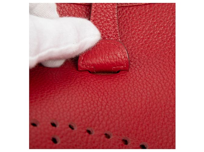 Hermès Evelyne III 29 in Pelle Clemence Rossa Rosso - vista 6
