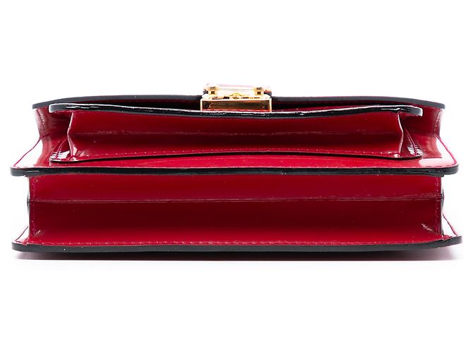 Louis Vuitton Monceau BB in Vernis Rosso - vista 3