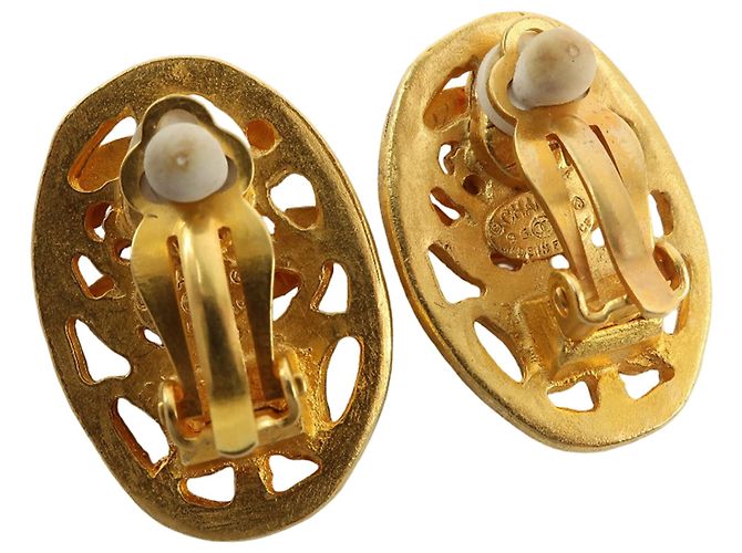 Orecchini ovali a clip in oro placcato CC di Chanel D'oro - vista 3
