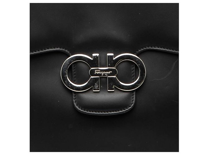 Salvatore Ferragamo Borsa a spalla doppia Gancini in pelle nera Ferragamo Nero - vista 6