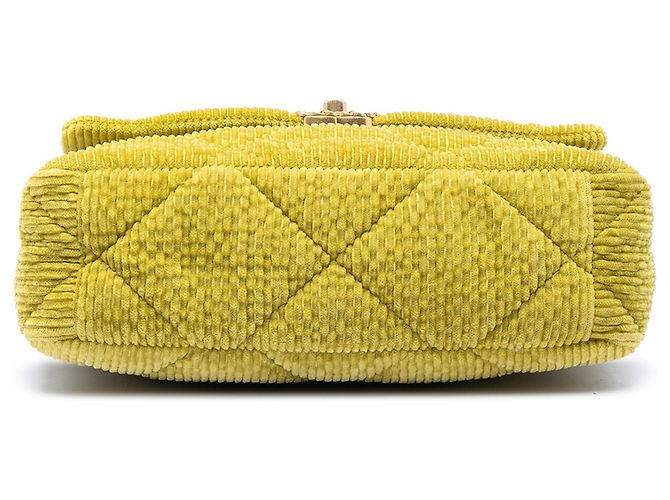 Chanel Verde Grande Flap in Velluto a Coste 19 Verde oliva - vista 3