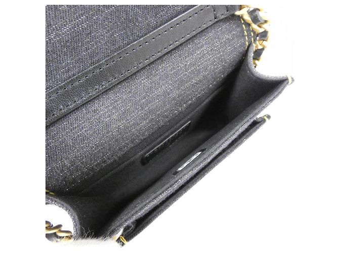 Borsa in denim Chanel AP3349 Nero - vista 10