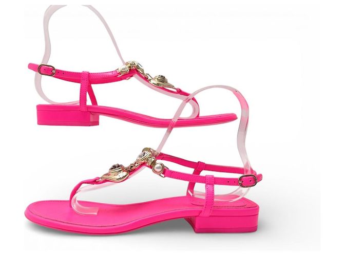 SCARPE CHANEL INFRADITO LOGO CC 37 SANDALI CC CUORE IN PELLE ROSA FLUO - vista 3